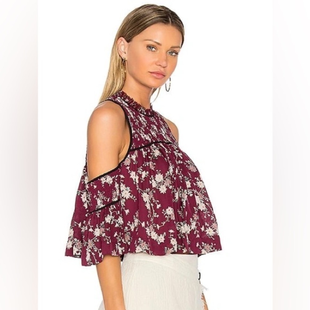 Cinq a Sept Maroon Floral Silk Cold Shoulder Soha Top in Berry Multi Size Small